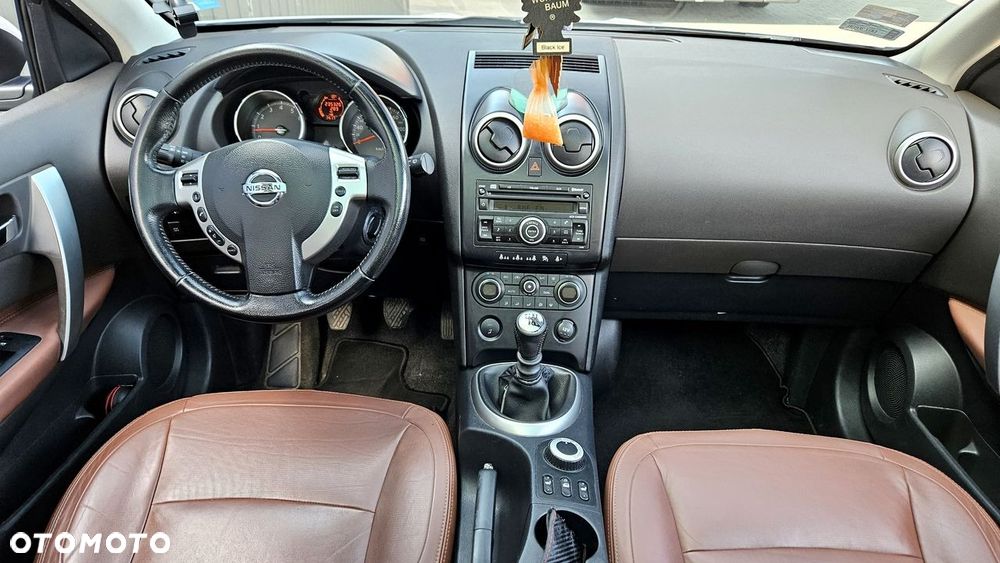 Nissan Qashqai 2.0 4x4 Tekna - 11