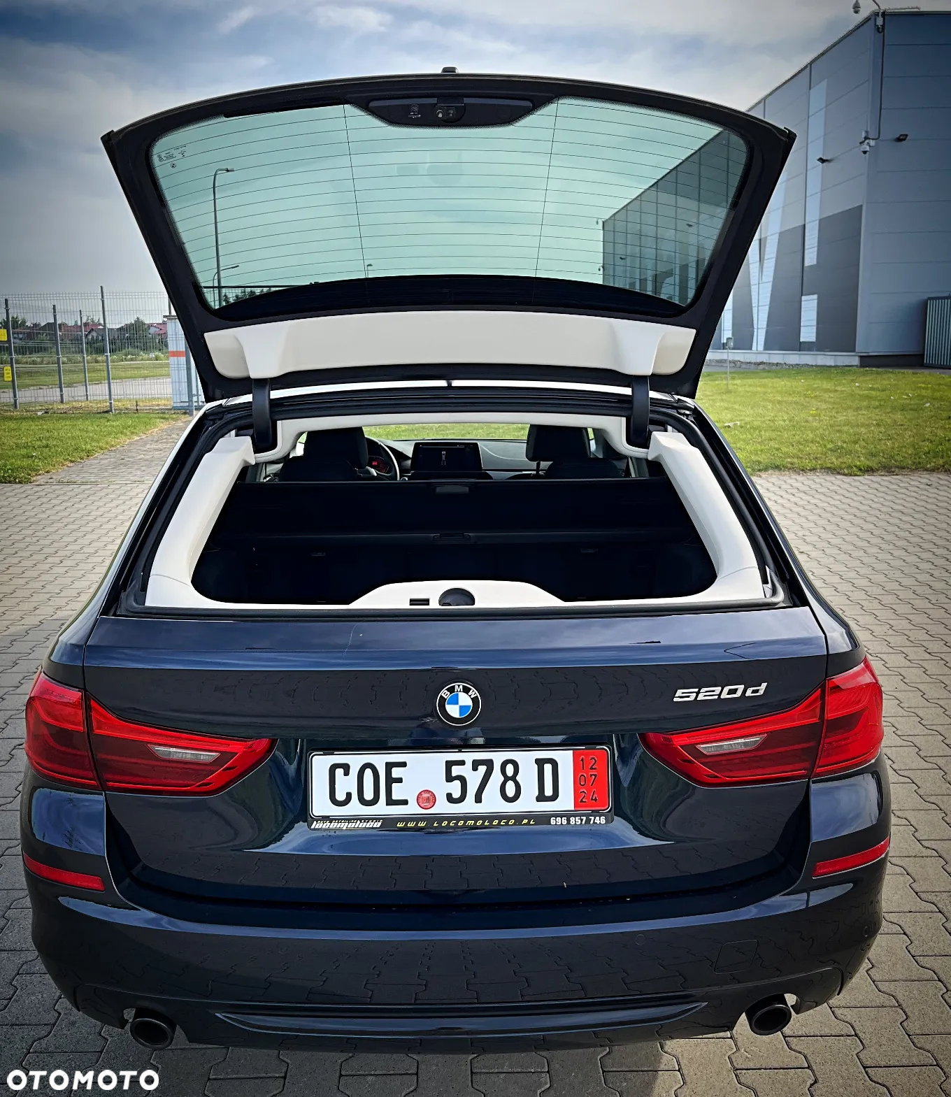 BMW Seria 5 520d Sport Line - 8