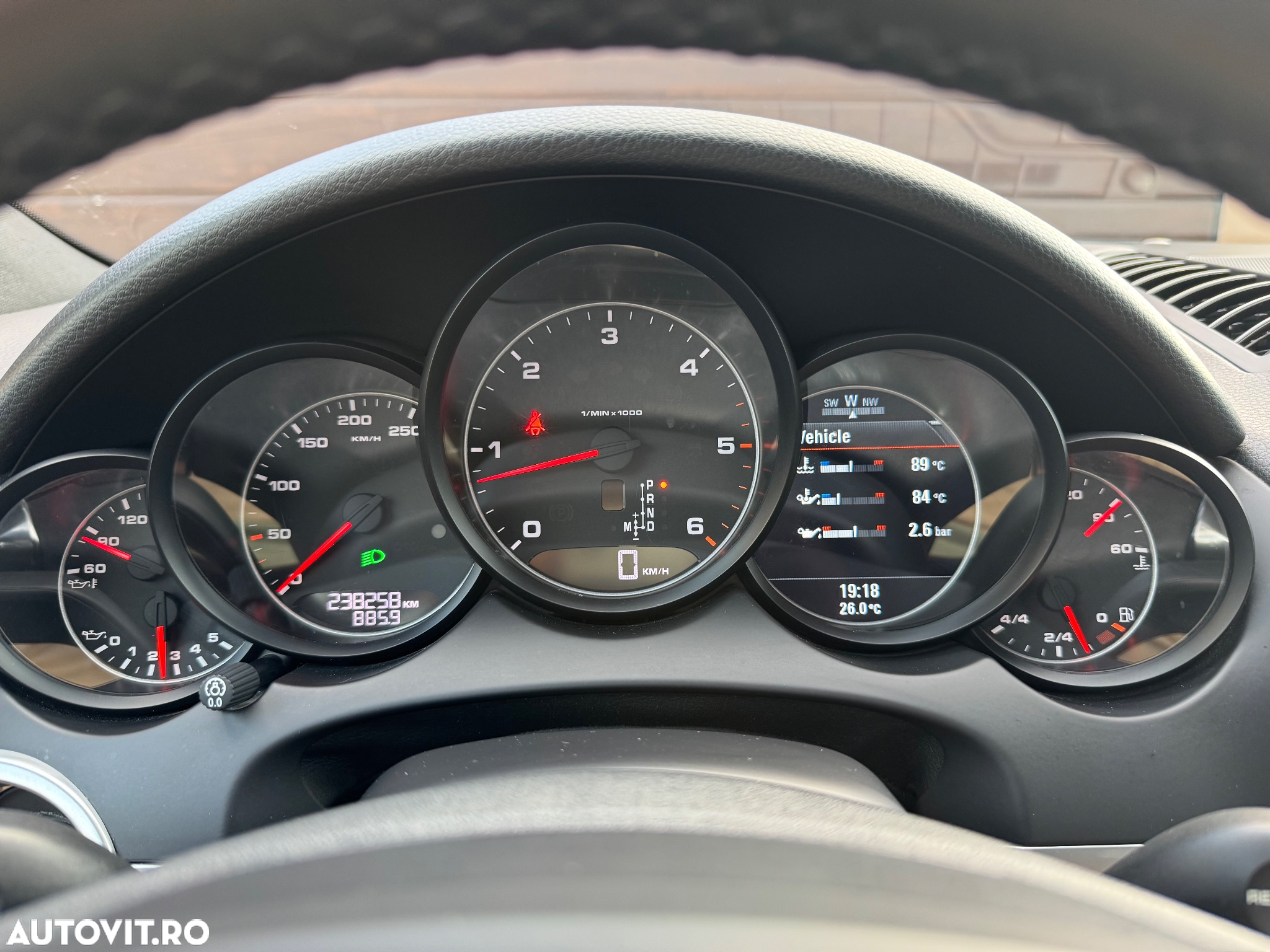 Porsche Cayenne Diesel Platinum Edition - 15
