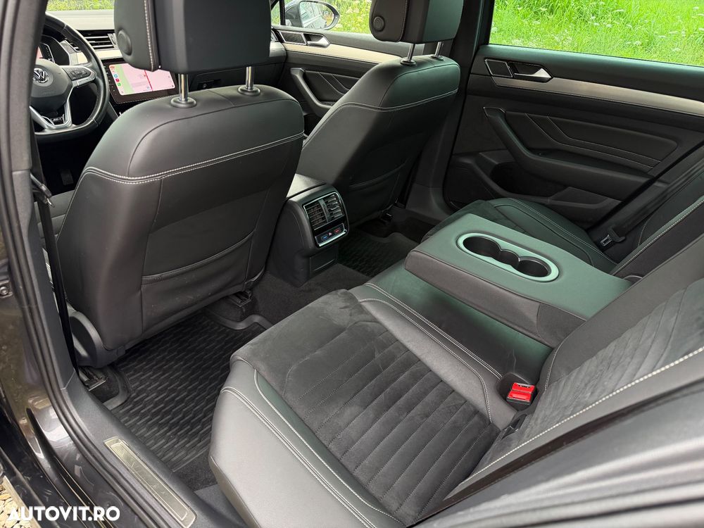 Volkswagen Passat 2.0 TDI DSG R Executive - 11