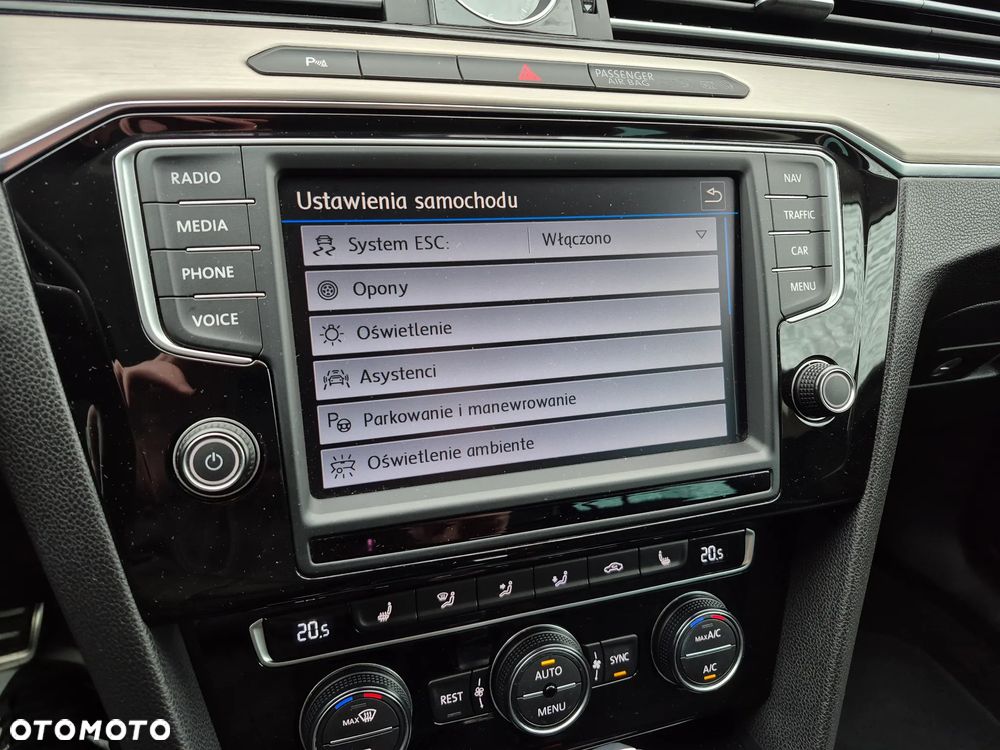 Volkswagen Passat 2.0 TDI SCR DSG Highline - 35