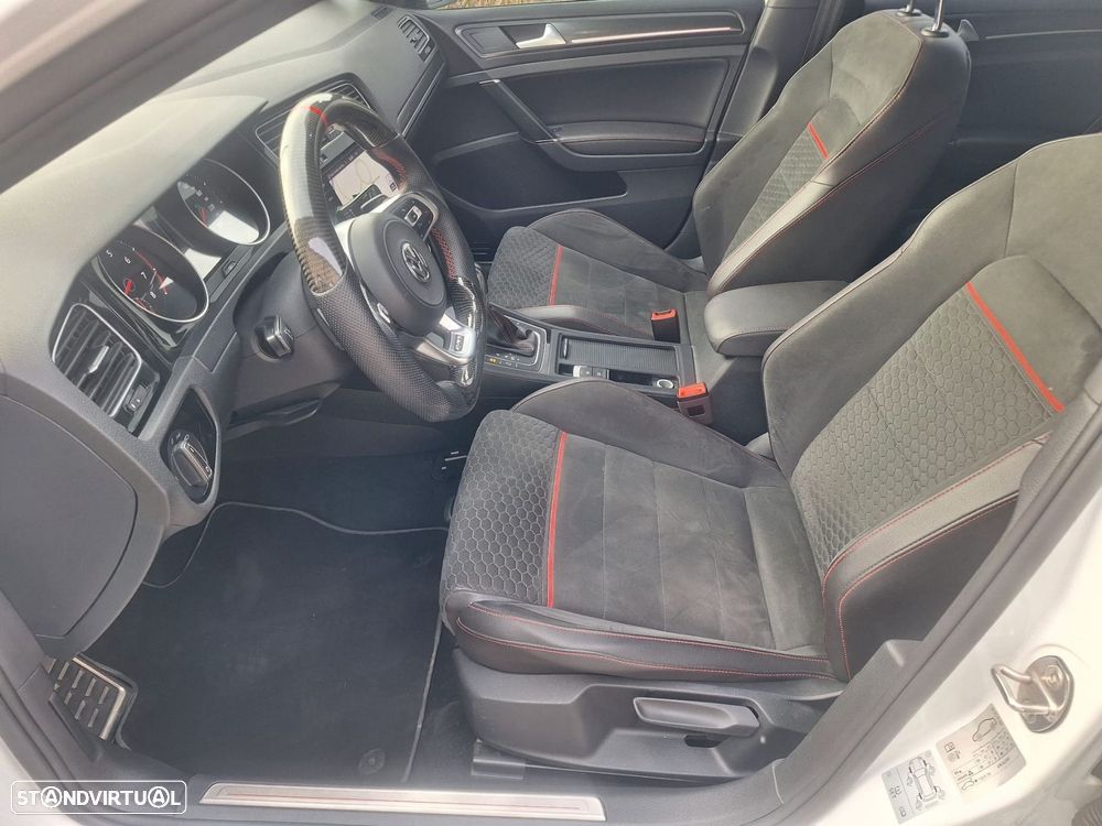 VW Golf 2.0 TSi GTi DSG Performance - 12