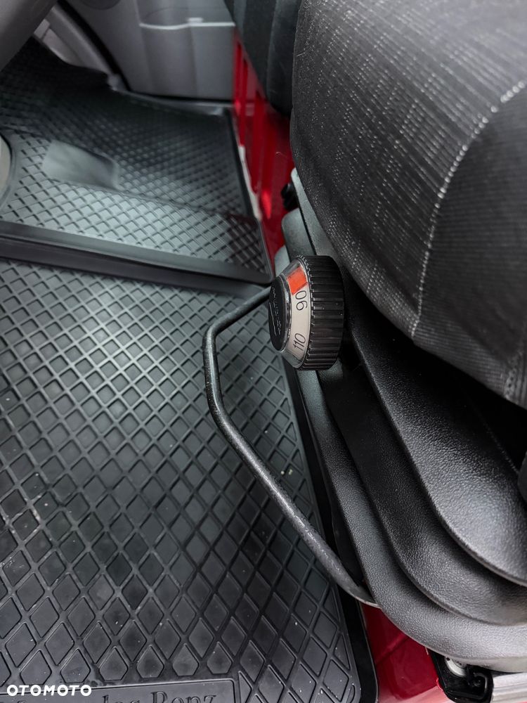 Mercedes-Benz Sprinter - 27