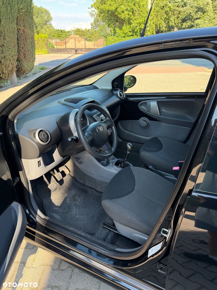Toyota Aygo - 18