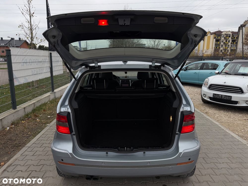 Mercedes-Benz Klasa B - 26