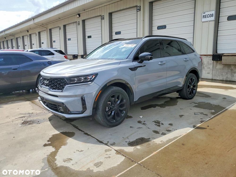 Kia Sorento - 1