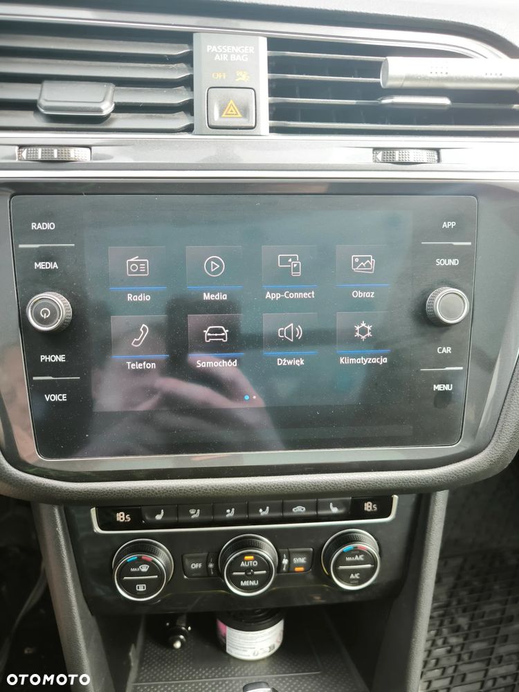 Volkswagen Tiguan - 28