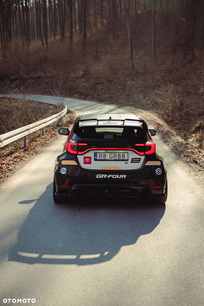 Toyota GR Yaris - 8