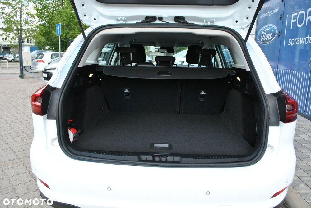 Ford Focus 1.0 EcoBoost Titanium - 10