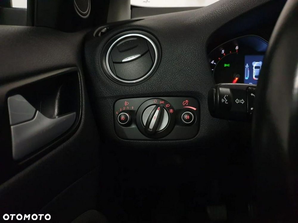 Ford Mondeo SW 2.0 TDCi Titanium - 28