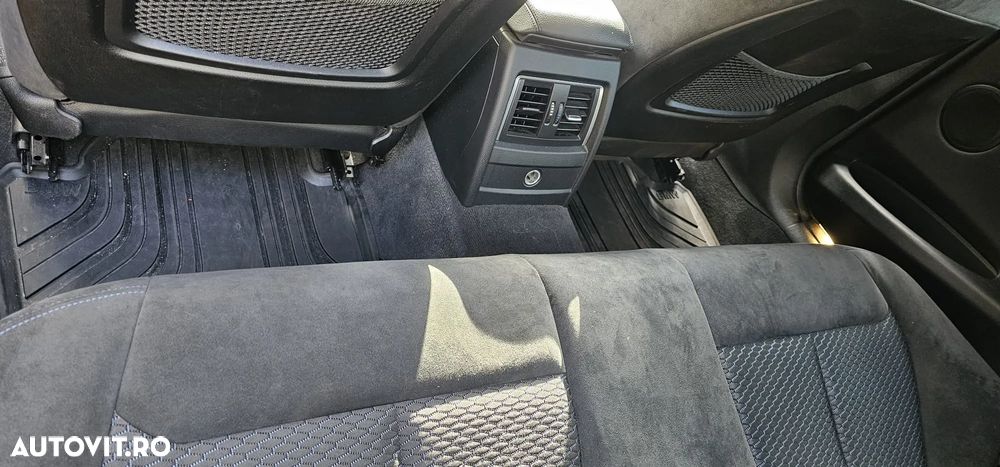 BMW Seria 3 320d xDrive M Sport - 20