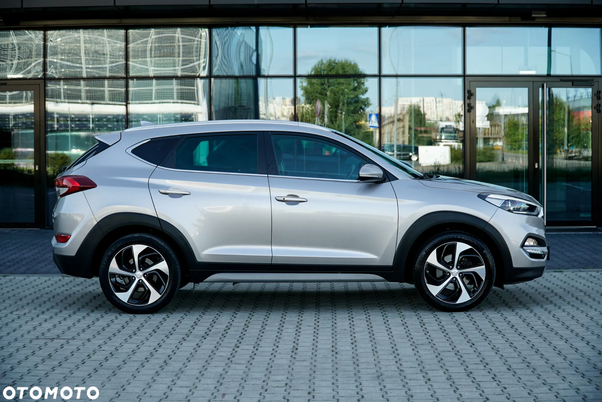 Hyundai Tucson - 4