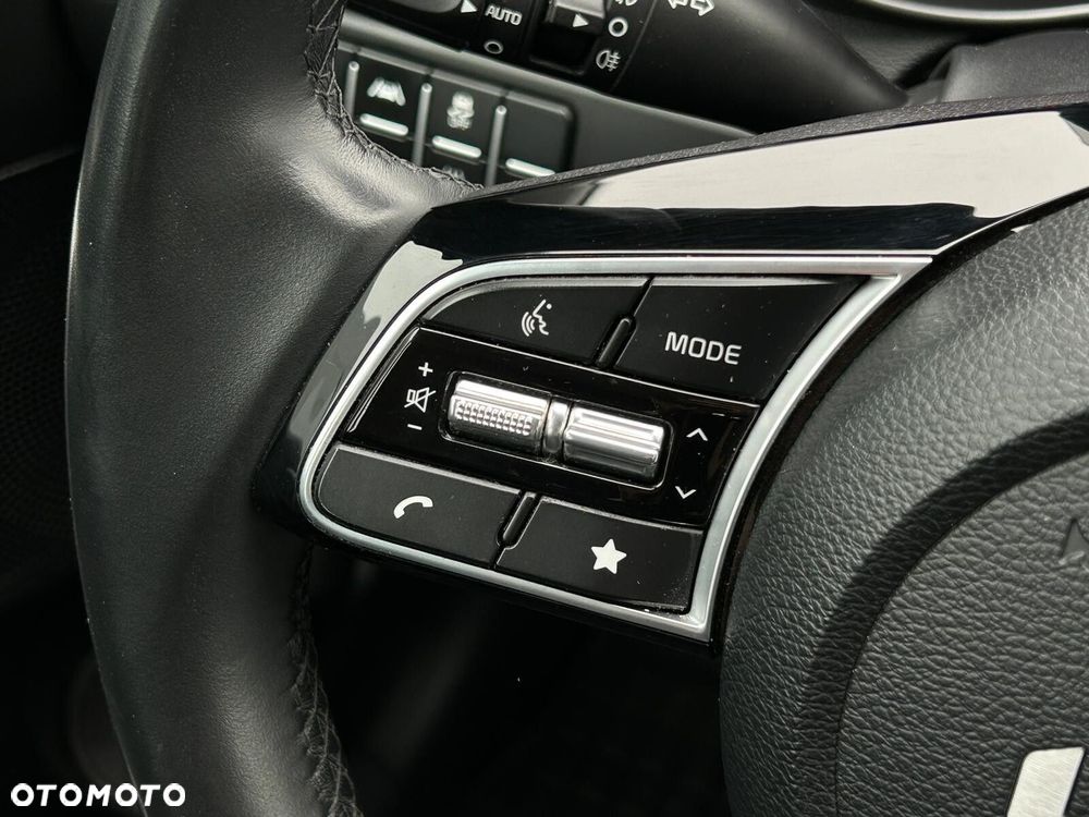 Kia Ceed 1.5 T-GDI M - 21