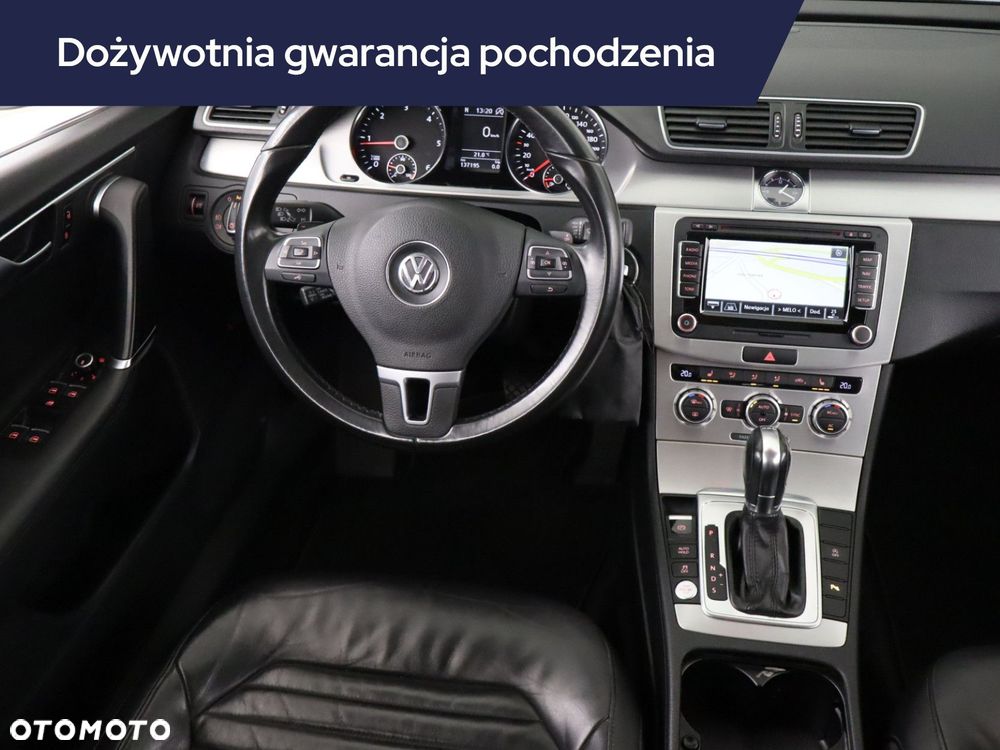 Volkswagen Passat Variant - 9