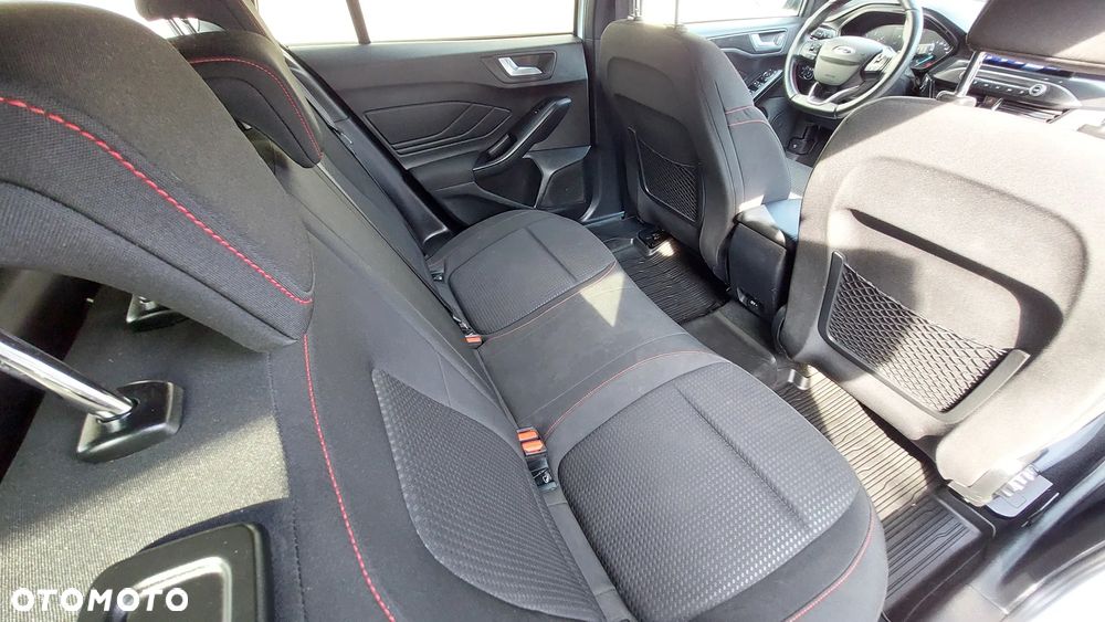 Ford Focus 1.5 EcoBlue SCR ST-Line - 18