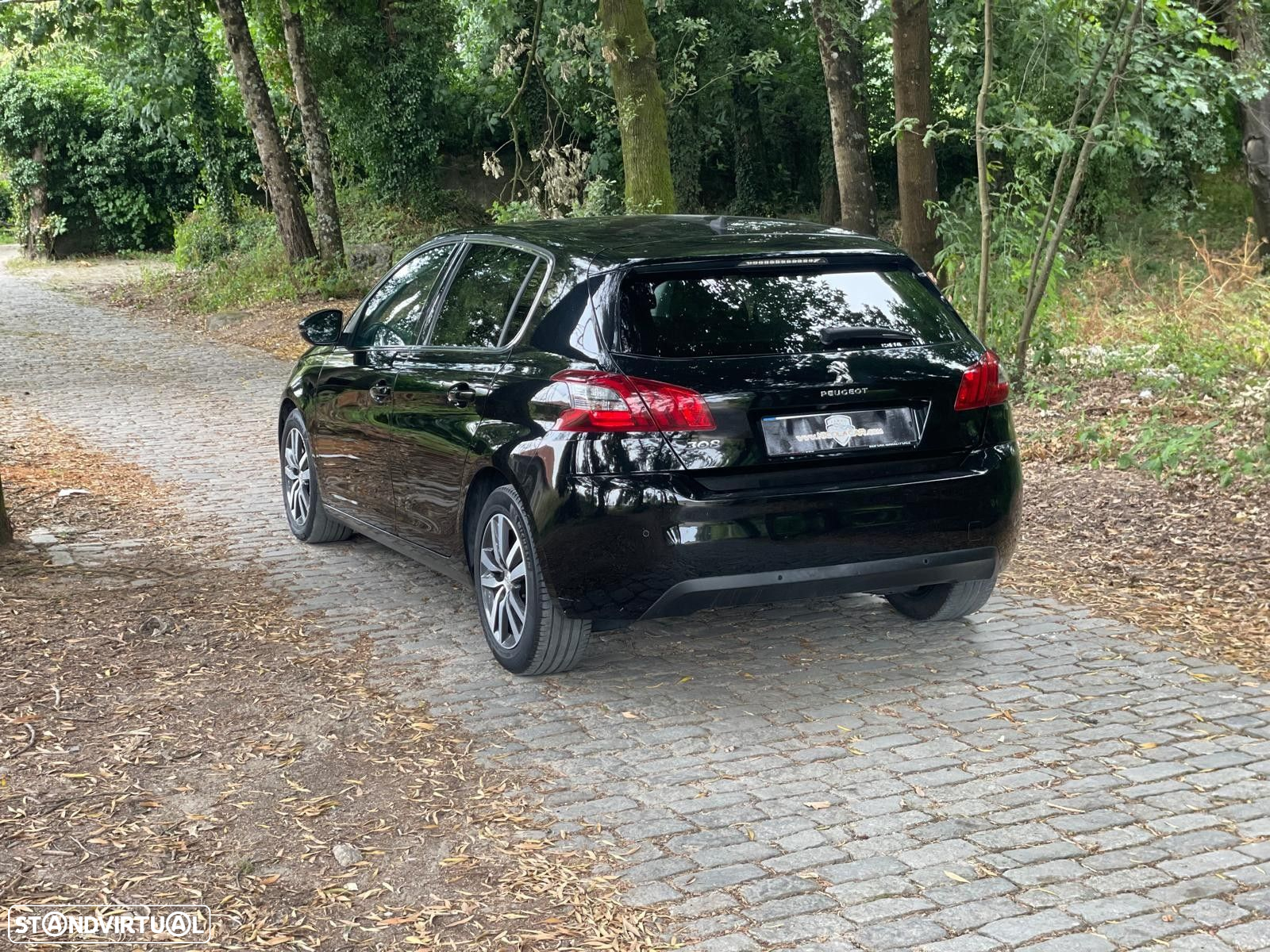 Peugeot 308 1.2 PureTech Allure Pack EAT8 - 6