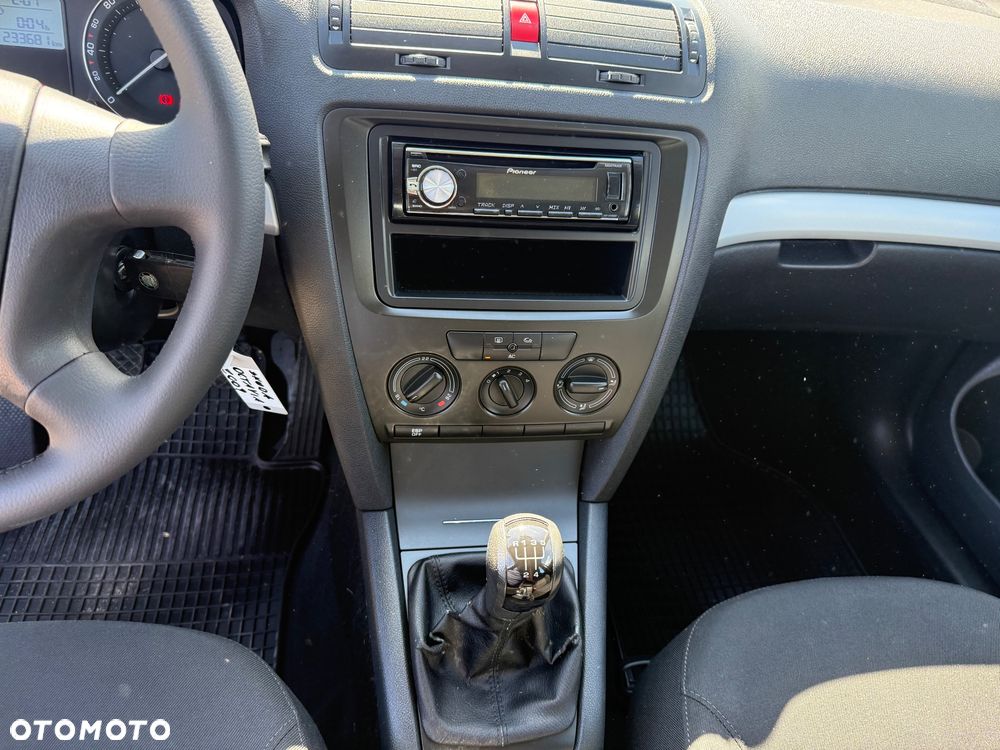 Skoda Octavia 1.9 TDI DPF Classic - 11