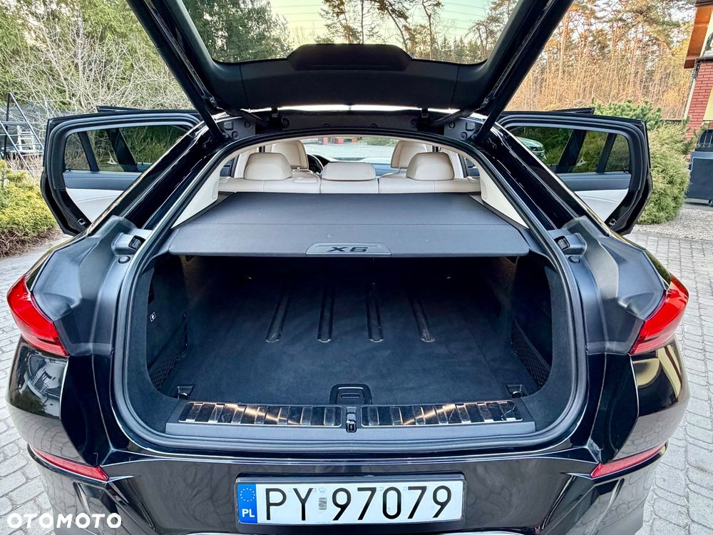 BMW X6 - 31