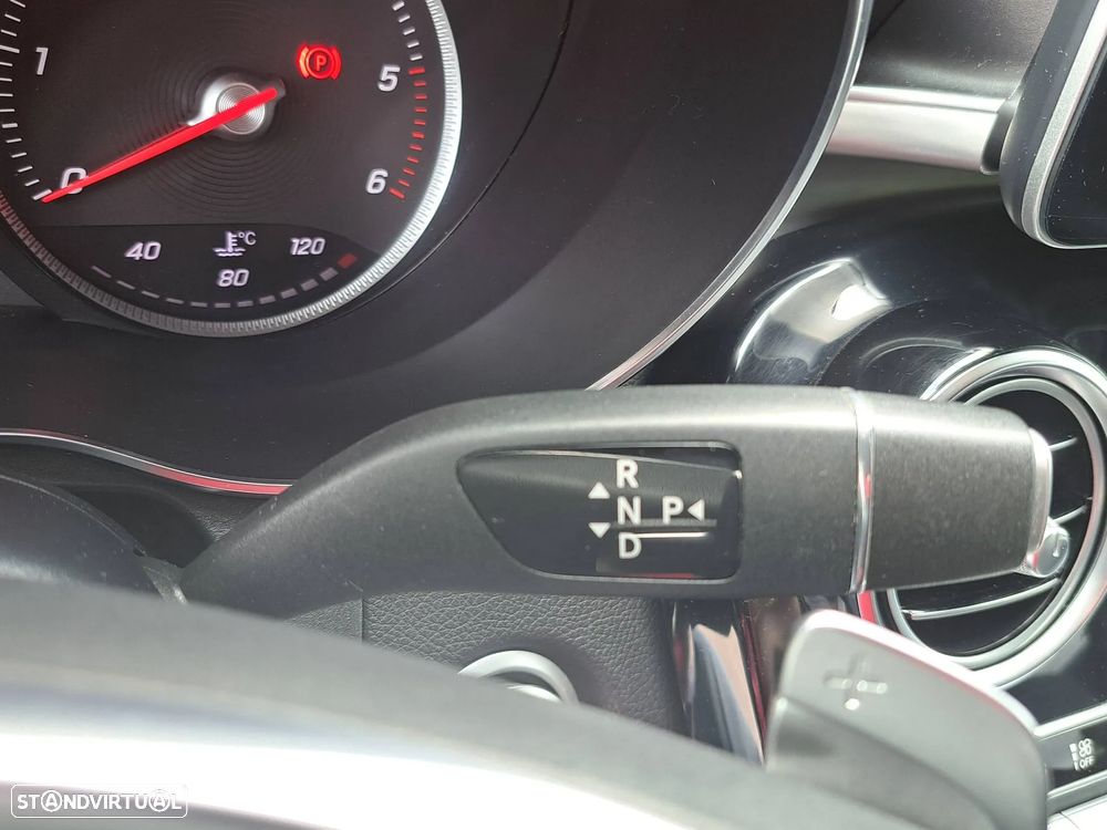 Mercedes-Benz GLC 220 d 4Matic 9G-TRONIC AMG Line - 35