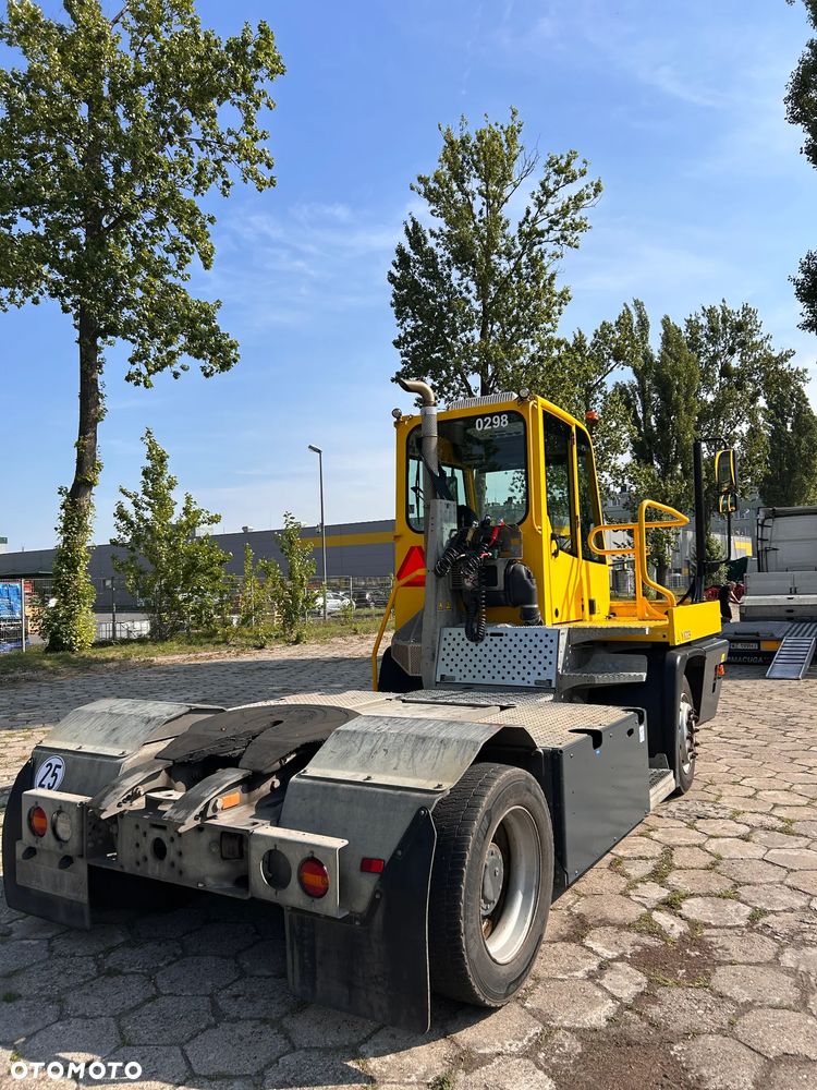 Terberg YT223 - 3