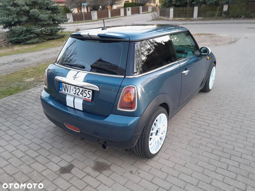 MINI Cooper 50 Camden - 5