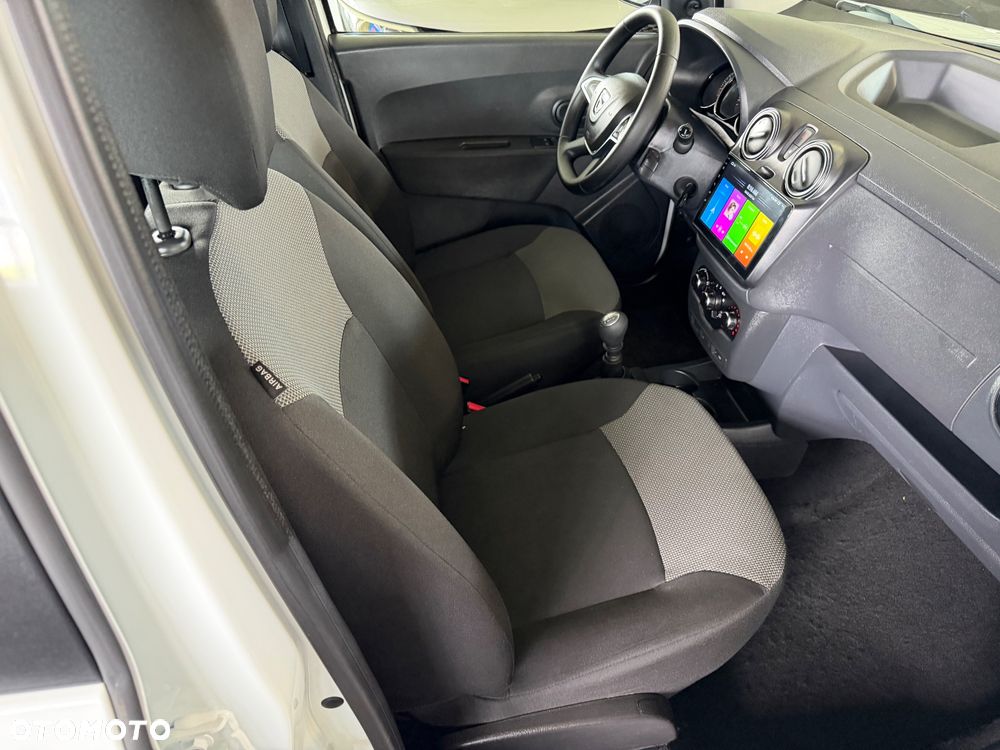 Dacia Lodgy 1.3 TCe Laureate S&S - 27