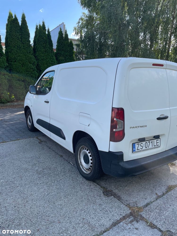 Peugeot Partner - 8