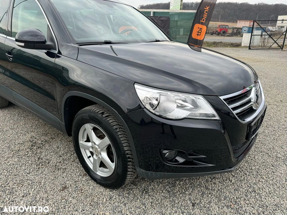 Volkswagen Tiguan - 11