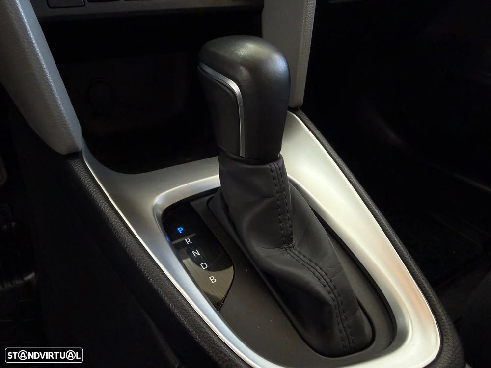 Toyota Yaris Cross 1.5 HDF Comfort Plus - 24