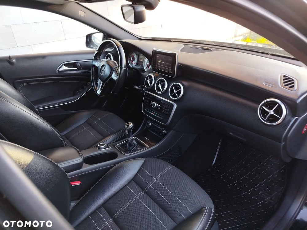 Mercedes-Benz Klasa A 180 (BlueEFFICIENCY) Urban - 15