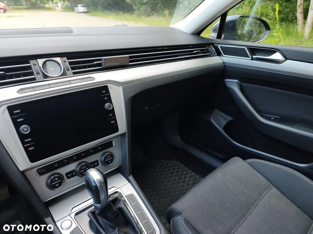 Volkswagen Passat 2.0 TDI BMT SCR Comfortline DSG7 - 15