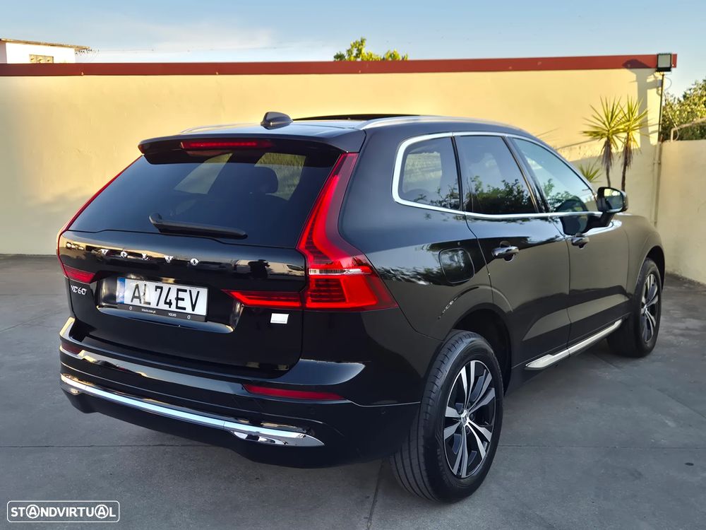 Volvo XC 60 2.0 T6 PHEV Inscription AWD - 17