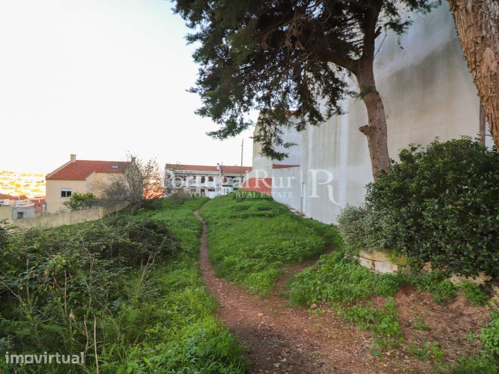 Lote para construção com 350,94 m2 próximo da Amadora, Lisboa - Grande imagem: 3/8