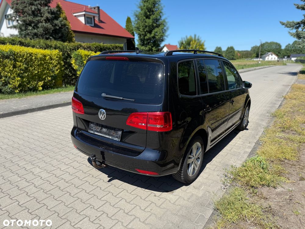 Volkswagen Touran 2.0 TDI DPF Comfortline - 5