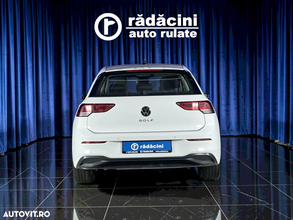 Volkswagen Golf 1.5 TSI ACT Life - 8