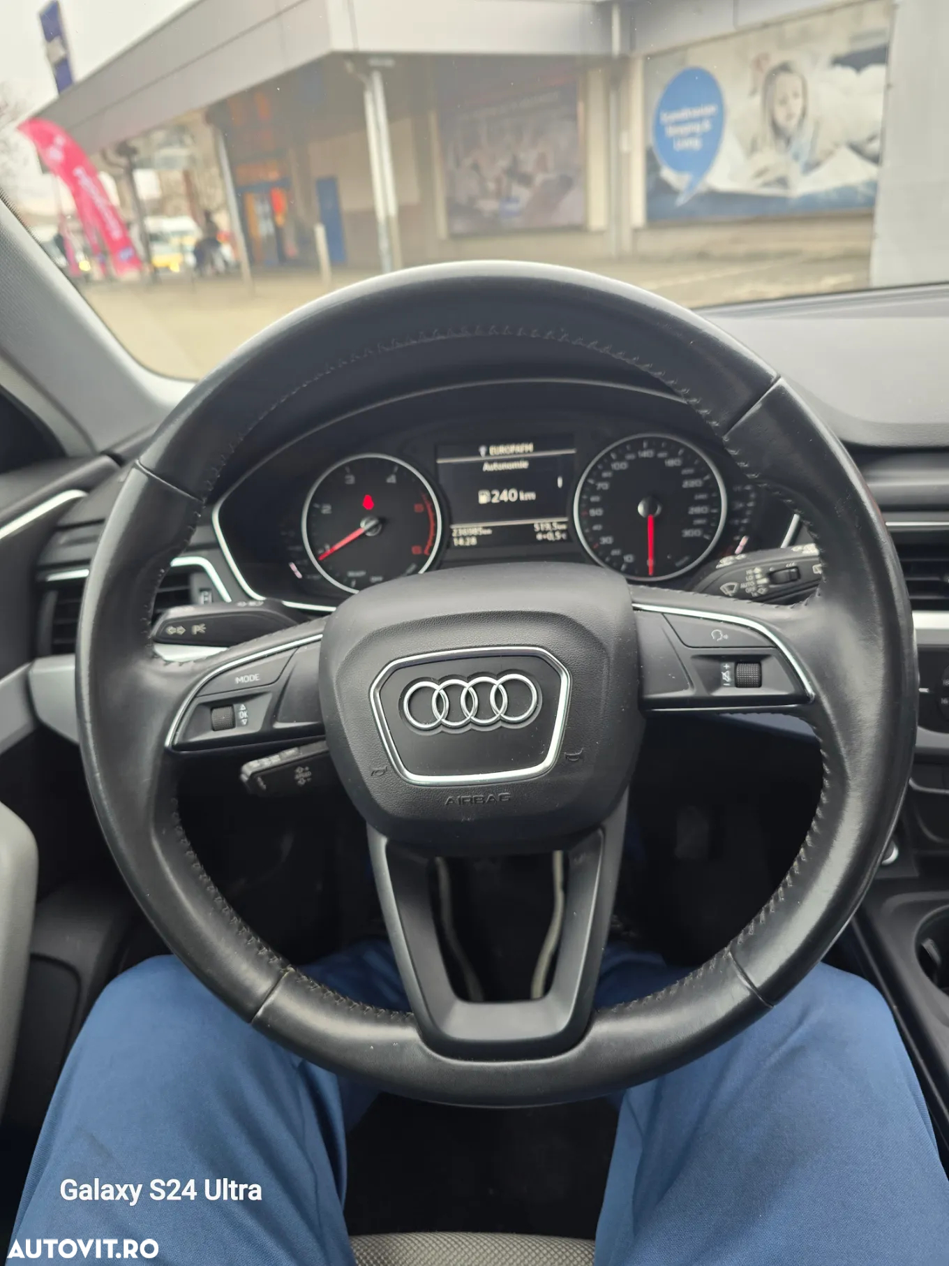 Audi A4 Avant 2.0 TDI ultra Design - 14