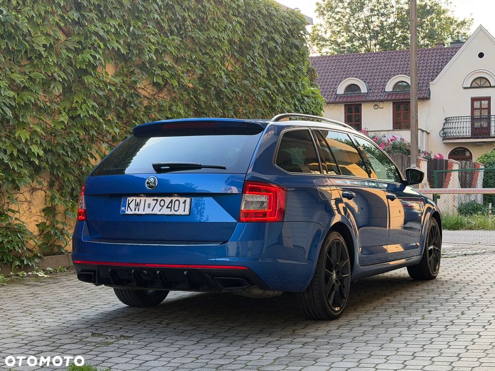 Skoda Octavia 2.0 TSI RS - 17