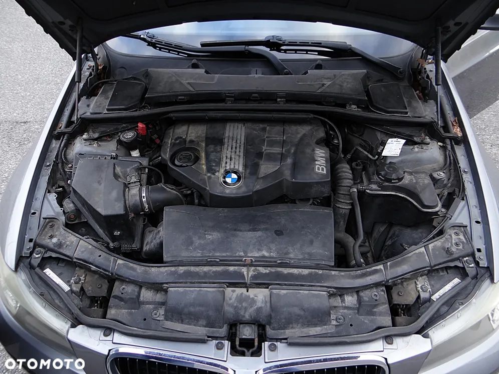 BMW Seria 3 318d DPF Edition Lifestyle - 24
