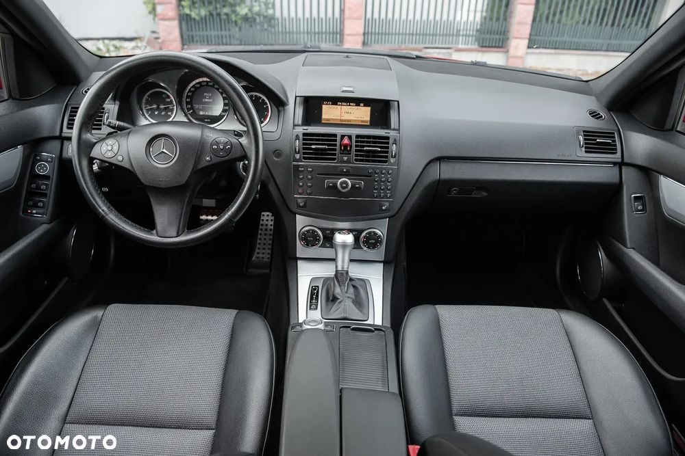 Mercedes-Benz Klasa C 180 Kompressor Automatik Avantgarde - 28