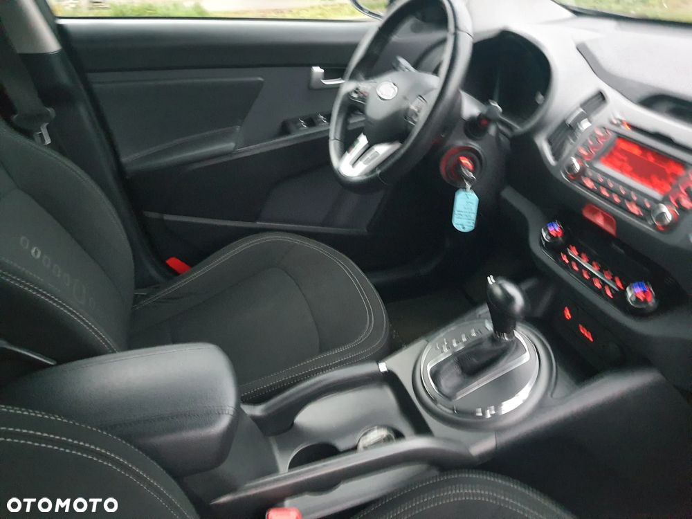 Kia Sportage 2.0 CVVT 2WD Automatik Spirit - 21