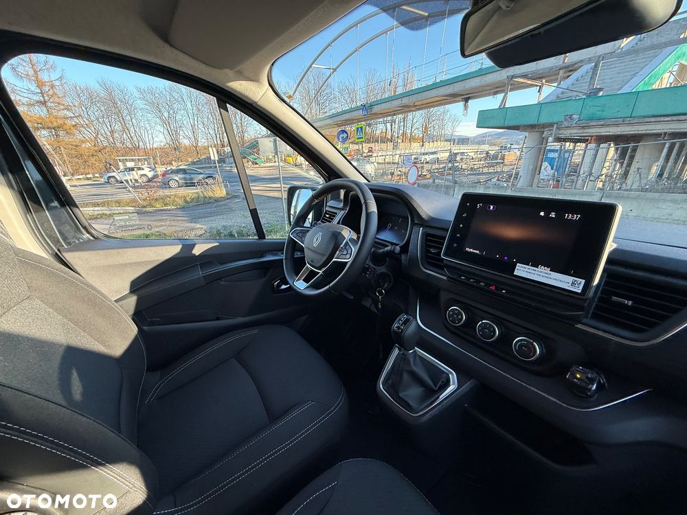 Renault Trafic - 10