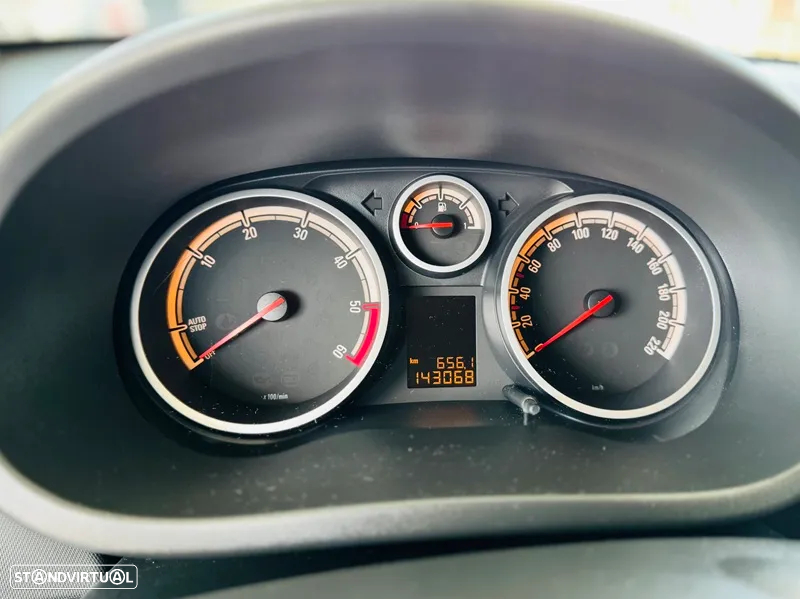 Opel Corsa 1.3 CDTI DPF Edition - 30
