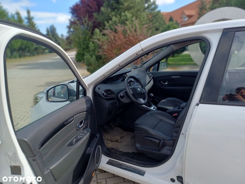 Renault Scenic - 5