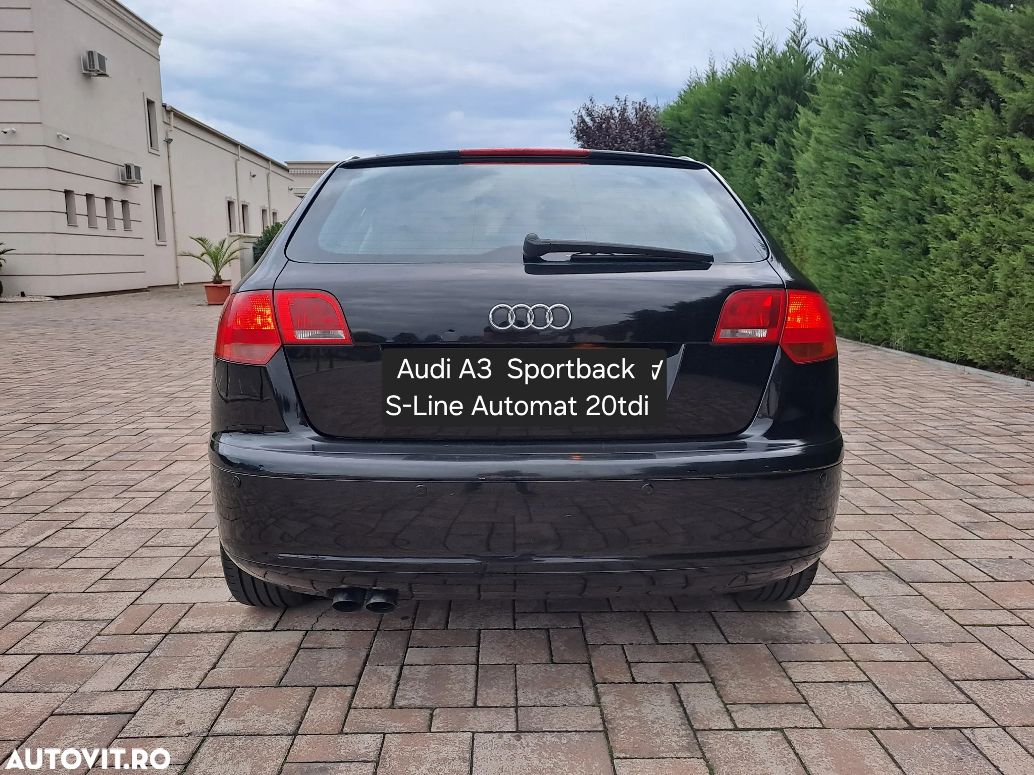 Audi A3 2.0 TDI Sportback DPF (DSG) S tronic Ambiente - 2