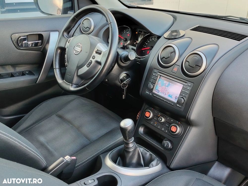 Nissan Qashqai 1.5 DCI TEKNA - 2