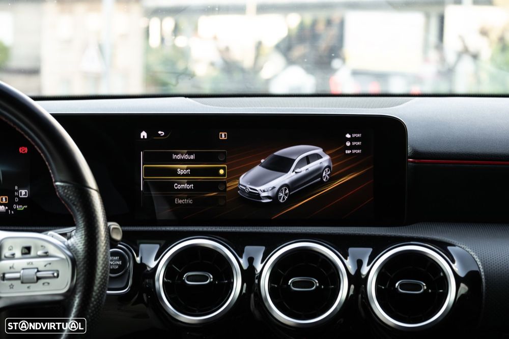 Mercedes-Benz A 250 e AMG Line - 39