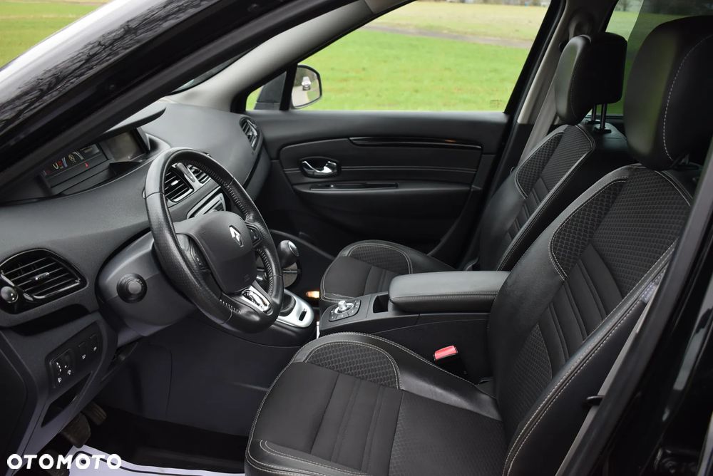 Renault Scenic - 23
