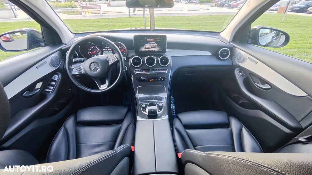 Mercedes-Benz GLC 350 e 4Matic 7G-TRONIC AMG Line - 8