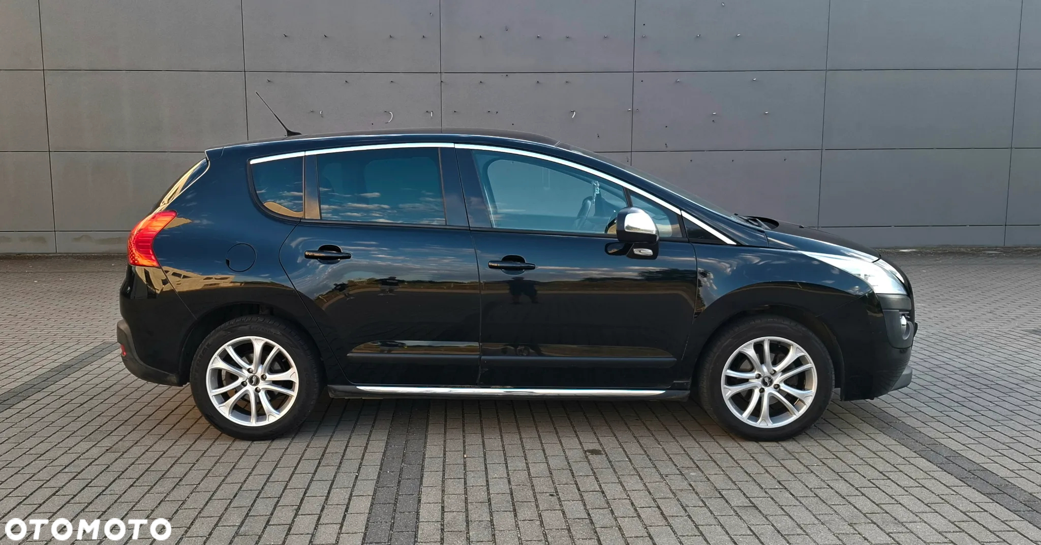 Peugeot 3008 HDi FAP 110 Platinum - 4