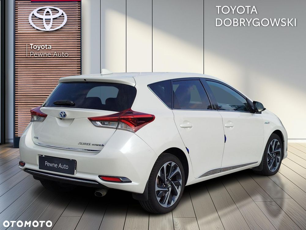 Toyota Auris - 5